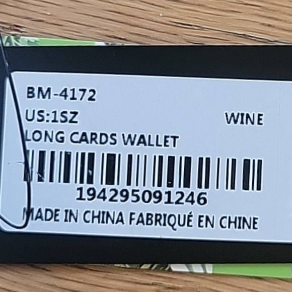 NWT BADGLEY MISCHKA Wine Quilted Long Cards Wallet Vegan Leather. - Picture 7 of 9